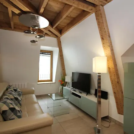 Beau Duplex T3 Au Mont-dore Avec Parking, Pres Des Thermes - Fr-1-608-151 Apartmán *